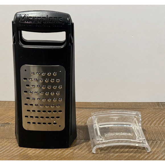 Microplane Thick and Thin Box Grater with Removable Guard - RARE - Cheese Grater - Picture 1 of 7